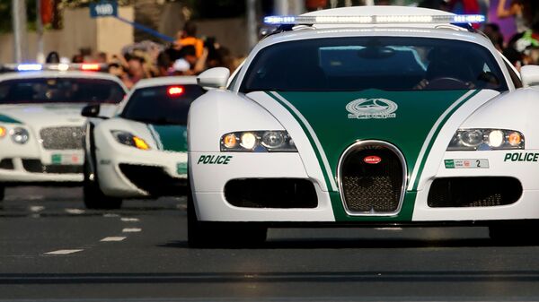 Автомобили Bugatti, Lamborghini и Bentley полиции Дубая, ОАЭ. Архивное фото