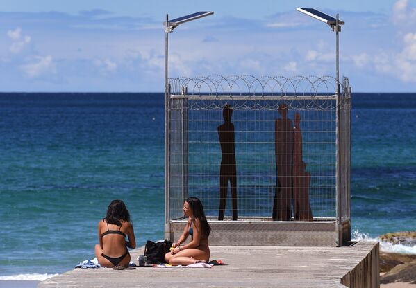 Выставка Скульптура у моря на сиднейском пляже Тамарама