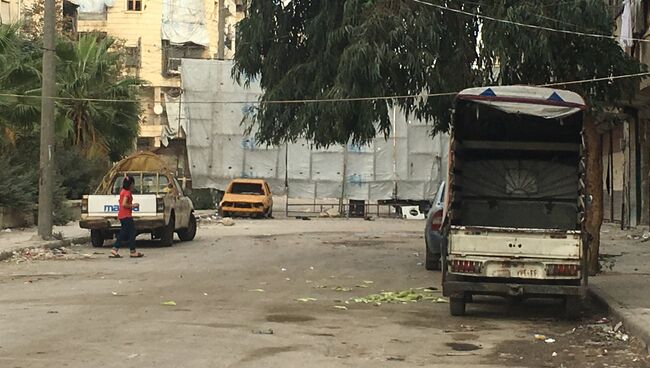 Граница восточного и западного Алеппо на главном КПП Бустан аль-Каср