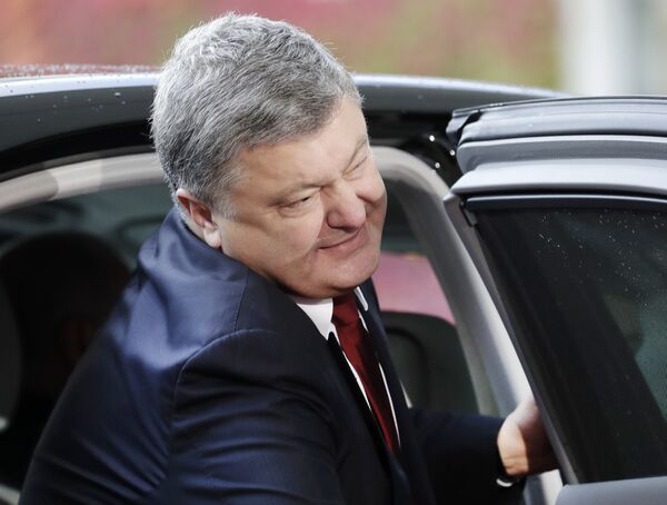 Прибытие Президента Украины Петра Порошенко на встречу нормандской четверки в Берлине. 19 октября 2016 Прибытие Президента Украины Петра Порошенко на встречу нормандской четверки в Берлине. 19 октября 2016