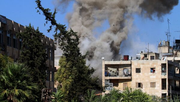 Дым в Алеппо. Архивное фото