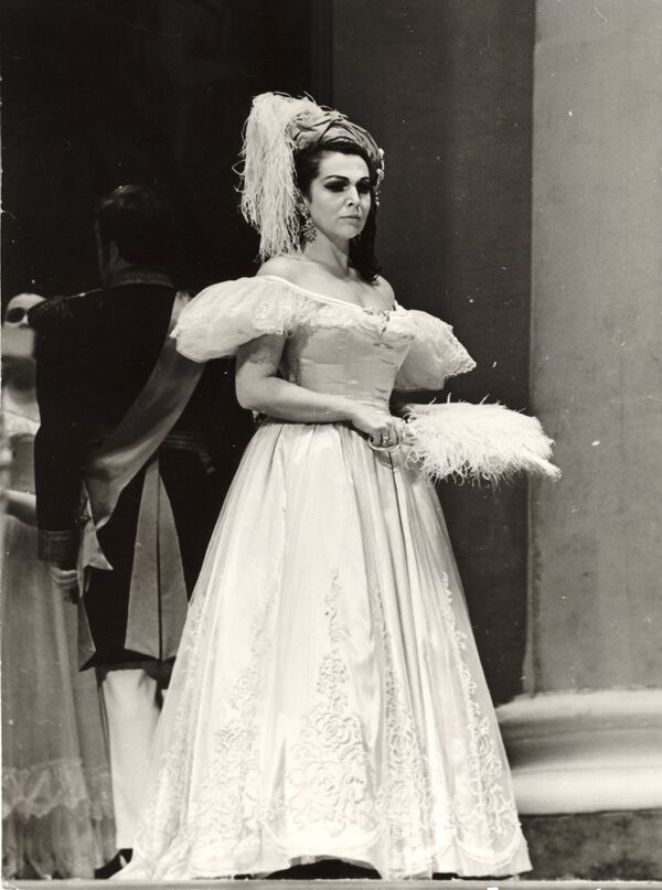 Галина Вишневская в партии Татьяны в опере Евгений Онегин в Большом театре. 1953 год