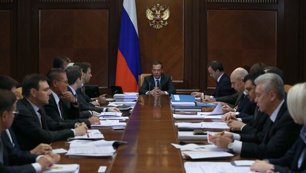 Председатель правительства РФ Дмитрий Медведев проводит заседание правительственной комиссии по использованию IT для улучшения качества жизни. 24 октября 2016