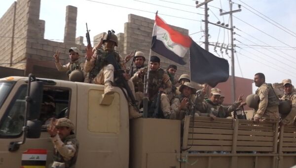 Иракские солдаты вошли в освобожденный от ИГ христианский город под Мосулом