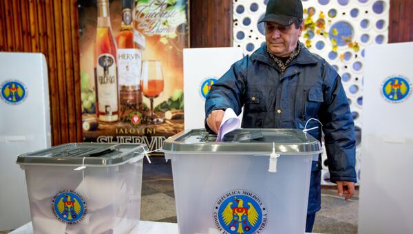 Избирательный участок в Кишиневе. Архивное фото