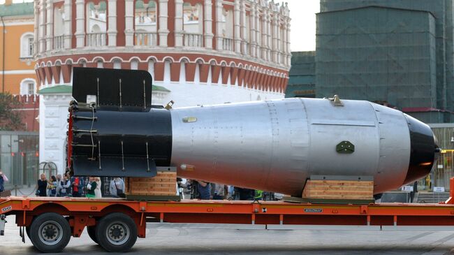 Копия термоядерной Царь-бомбы доставлена в Москву