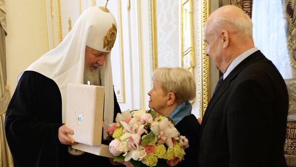 Патриарх Кирилл с композитором Пахмутовой. Архивное фото