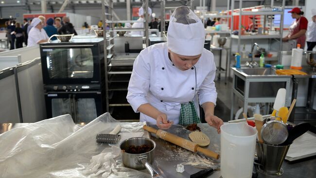 Участница чемпионата рабочих профессий WorldSkills. Архивное фото