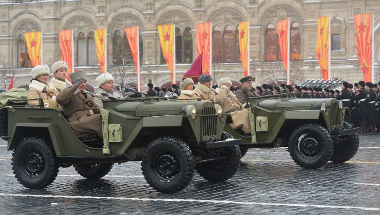 Марш, посвященный 75-й годовщине военного парада 1941 года на Красной площади