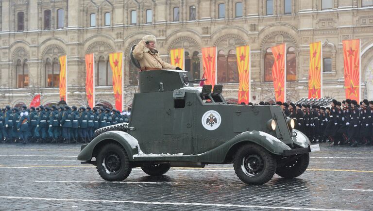 Марш, посвященный 75-й годовщине военного парада 1941 года на Красной площади