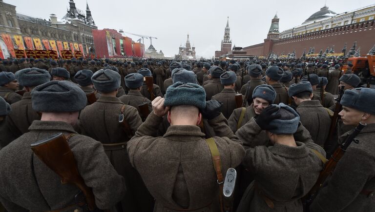 Марш, посвященный 75-й годовщине военного парада 1941 года на Красной площади