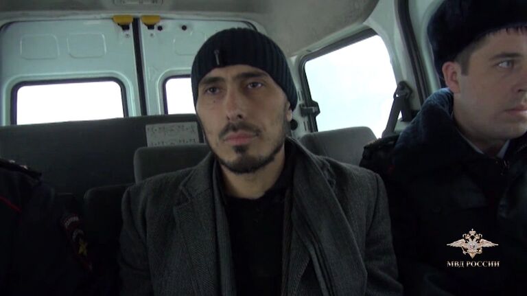 Сотрудники МВД допросили подозреваемого в убийстве кикбоксера в Москве