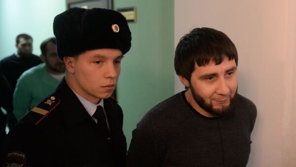 Заур Дадаев перед началом заседания по делу об убийстве Бориса Немцова в Московском окружном военном суде