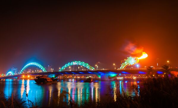 Мост Дракона. Дананг, Вьетнам