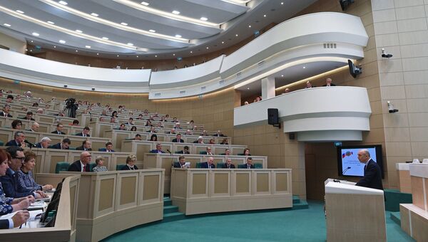 Заседание в Совете Федерации. Архивное фото