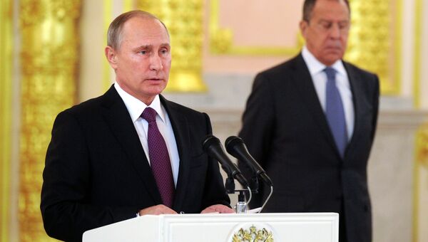 Президент РФ Владимир Путин принял верительные грамоты у 19 послов иностранных государств. 9 ноября 2016