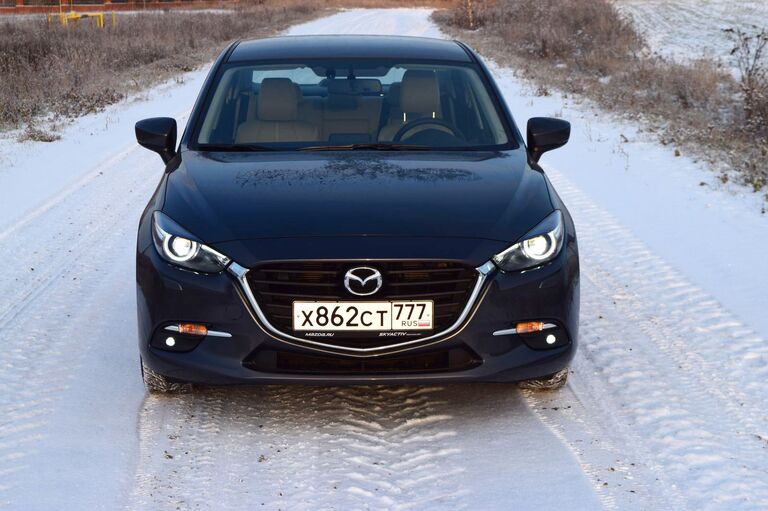 Обновленная Mazda3 Обновленная Mazda3