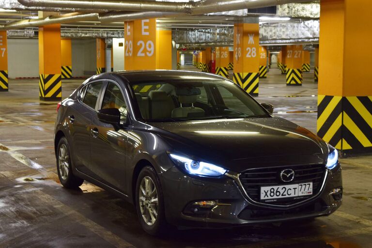 Обновленная Mazda3 Обновленная Mazda3
