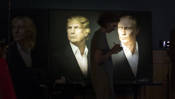 Портреты президента США Дональда Трампа и президента России Владимира Путина . Архивное фото
