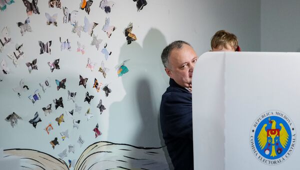 Игорь Додон на втором туре выборов президента Молдавии