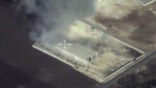 Удар крылатой ракетой Оникс по складу вооружения и военной техники незаконных вооруженных формирований в Сирии
