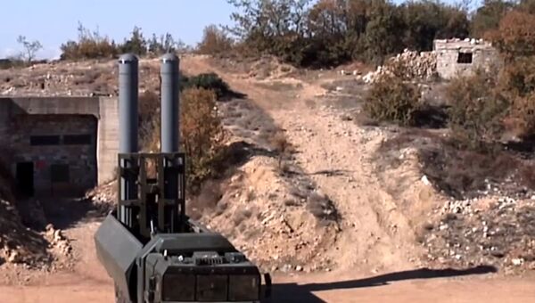 Пуск крылатой ракеты Оникс с БРК Бастион по объекту незаконных вооруженных формирований в Сирии. Архив
