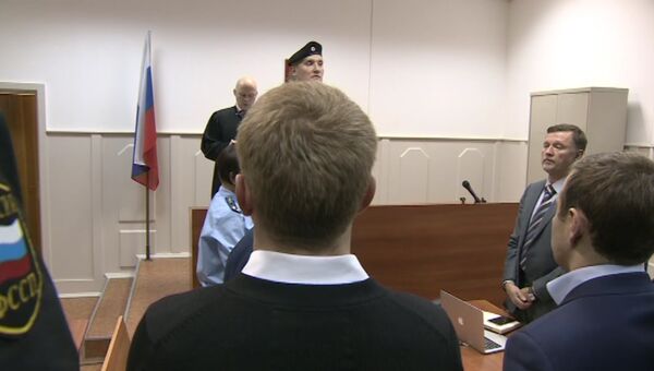 Суд вынес решение об аресте Улюкаева. Кадры заседания