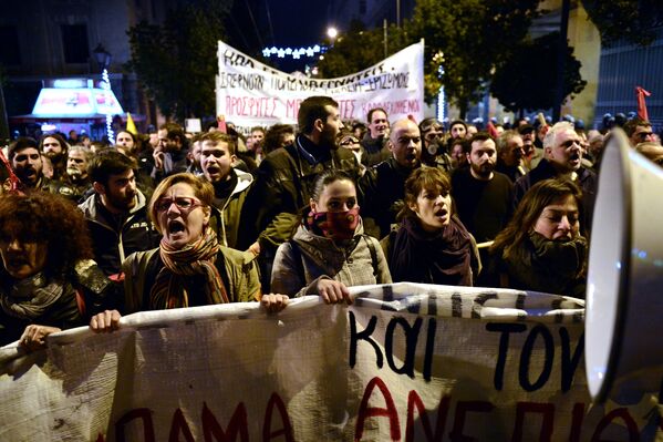 Массовые беспорядки в Афинах против визита президента США Барака Обамы