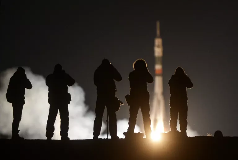 Пуск ракеты-носителя Союз-ФГ с пилотируемым кораблем Союз МС-03 с космодрома Байконур Пуск ракеты-носителя Союз-ФГ с пилотируемым кораблем Союз МС-03 с космодрома Байконур