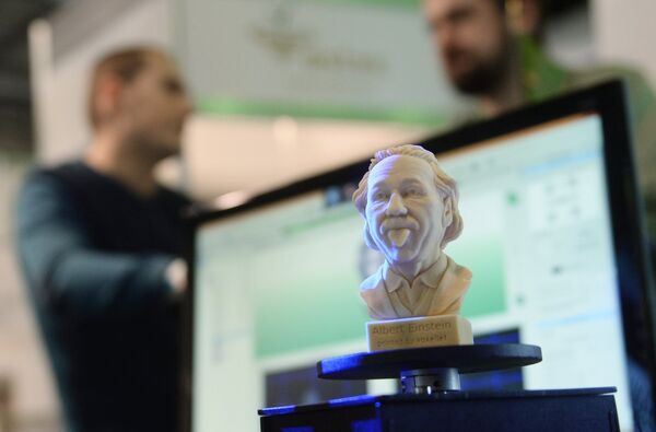Бюст Альберта Энштейна на выставке 3D Print Expo 2016 в Москве