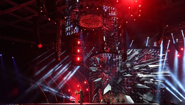 Певцы Ани Лорак и Григорий Лепс на XXI Церемонии вручения национальной музыкальной премии Золотой Граммофон