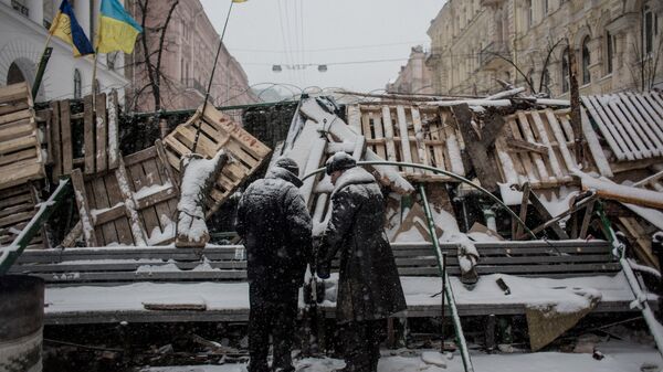 Баррикада на Майдане. Декабрь 2013 года