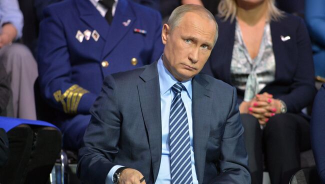 Президент РФ Владимир Путин на итоговом заседании форума ОНФ Форум действий в Москве. 22 ноября 2016