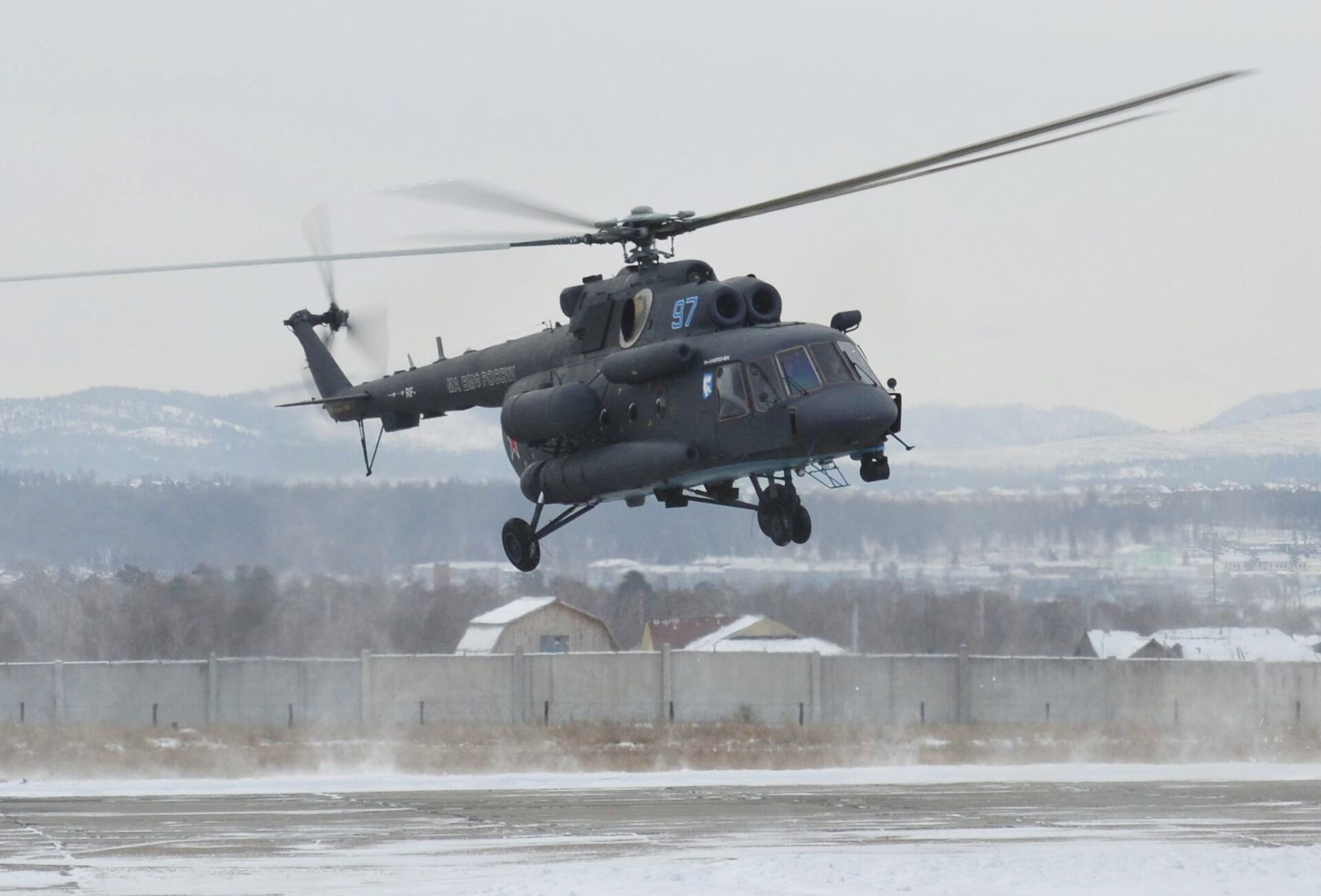 Первый арктический вертолет Ми-8АМТШ-ВА, переданный морской авиации Военно-морского флота России - РИА Новости, 1920, 22.02.2022