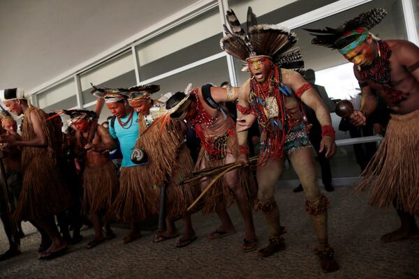 В Бразилии представители коренных народов захватили часть дворца Планалту, 22 ноября 2016