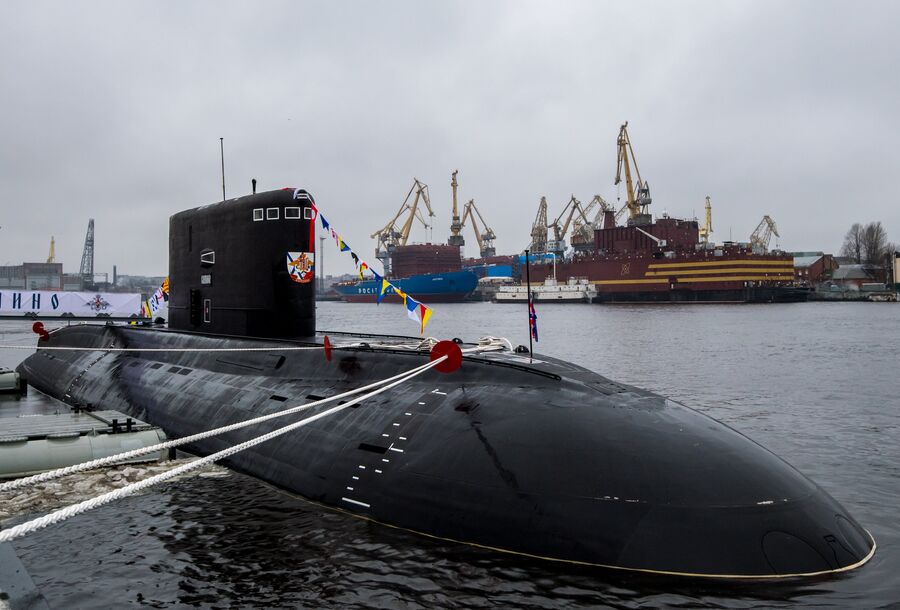Передача подлодки «Колпино» ВМФ России