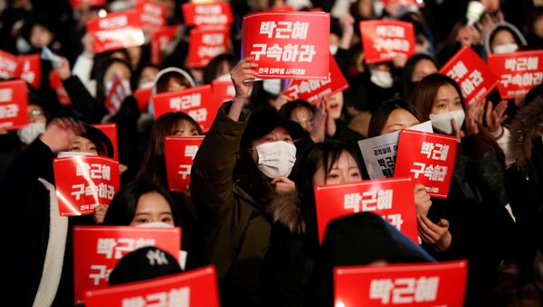 Акция протеста с призывами отставки президента Южной Кореи в Сеуле