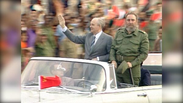 Фидель Кастро умер в возрасте 90 лет. Кадры из жизни кубинского революционера Фидель Кастро умер в возрасте 90 лет. Кадры из жизни кубинского революционера