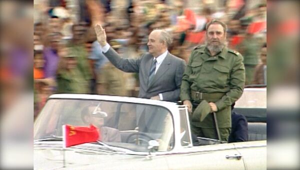 Фидель Кастро умер в возрасте 90 лет. Кадры из жизни кубинского революционера