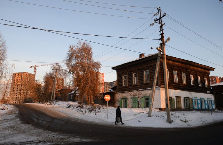 Старый дом на улице Коммунистическая в городе Иркутск