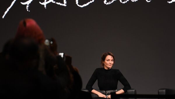 Американская актриса Ума Турман на презентации календаря Pirelli 2017