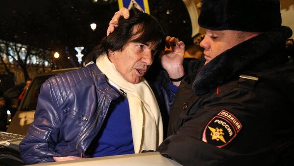Задержание сотрудниками полиции французского композитора Дидье Маруани в Москве