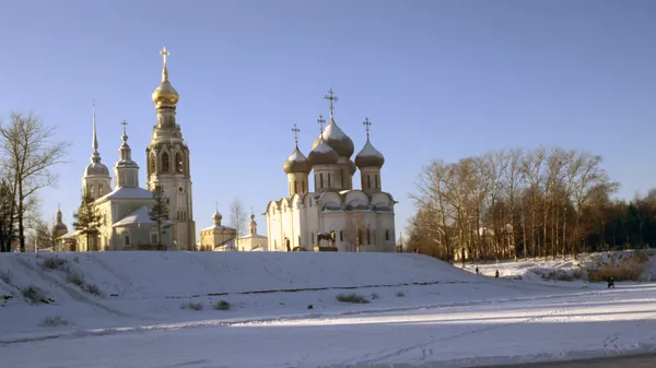 Вологда. Вид на Софийский собор и Колокольню