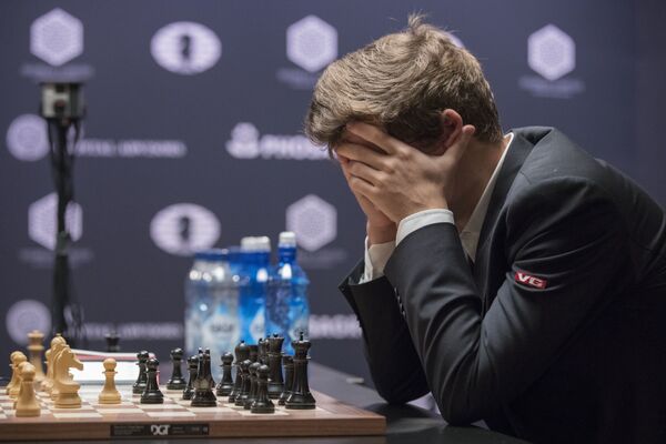 Гроссмейстер Магнус Карлсен на чемпионе мира по шахматам в Нью-Йорке