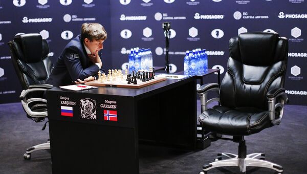 Гроссмейстер Сергей Карякин на чемпионе мира по шахматам в Нью-Йорке