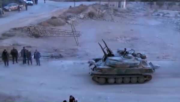 Боевики сдают военную технику сирийским правительственным войскам