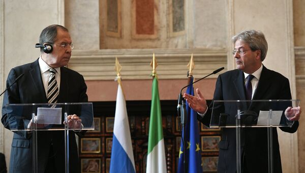 Встреча С. Лаврова и П. Джентилони в Риме. Архивное фото