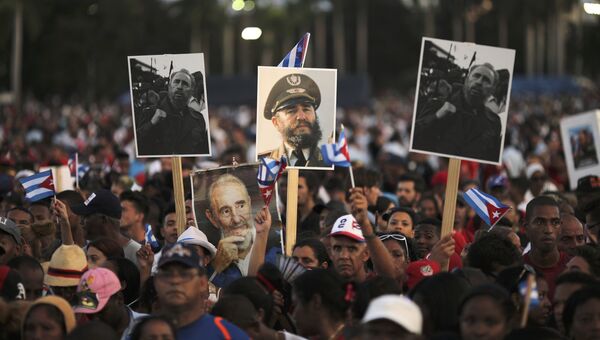 Жители Сантьяго-де-Куба прощаются с Фиделем Кастро. 4 декабря 2016 год