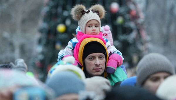 Жители Екатеринбурга на празднике встречи Деда Мороза