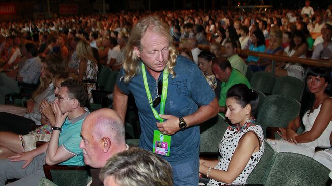 Музыкант Крис Кельми. Архивное фото